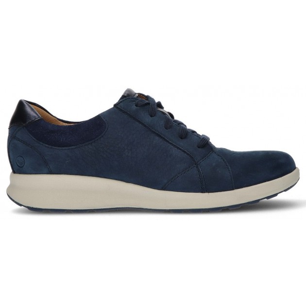 CLARKS UN ADORN RACE SNEAKERS NAVY CLARKS UN ADORN RACE SNEAKERS NAVY