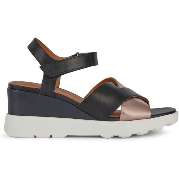 SANDÁLIA GEOX D45G0C NEGRO SANDÁLIA GEOX D45G0C NEGRO